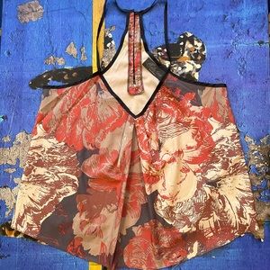 Costa Blanca Coral Floral Top